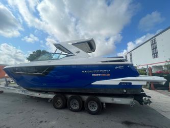 37' Monterey 2019 Yacht For Sale